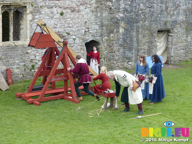 FZ028672 Loading the trebuchet